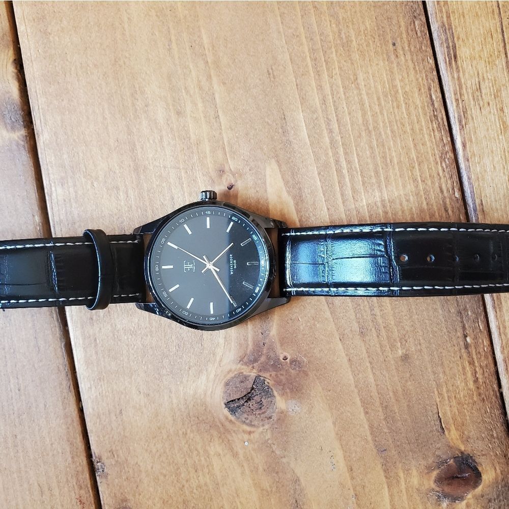 Timecraft weekender noir watch